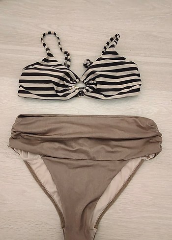 Parlak Bej Zebra Desenli Bantlı Bikini takimi - Görsel 6