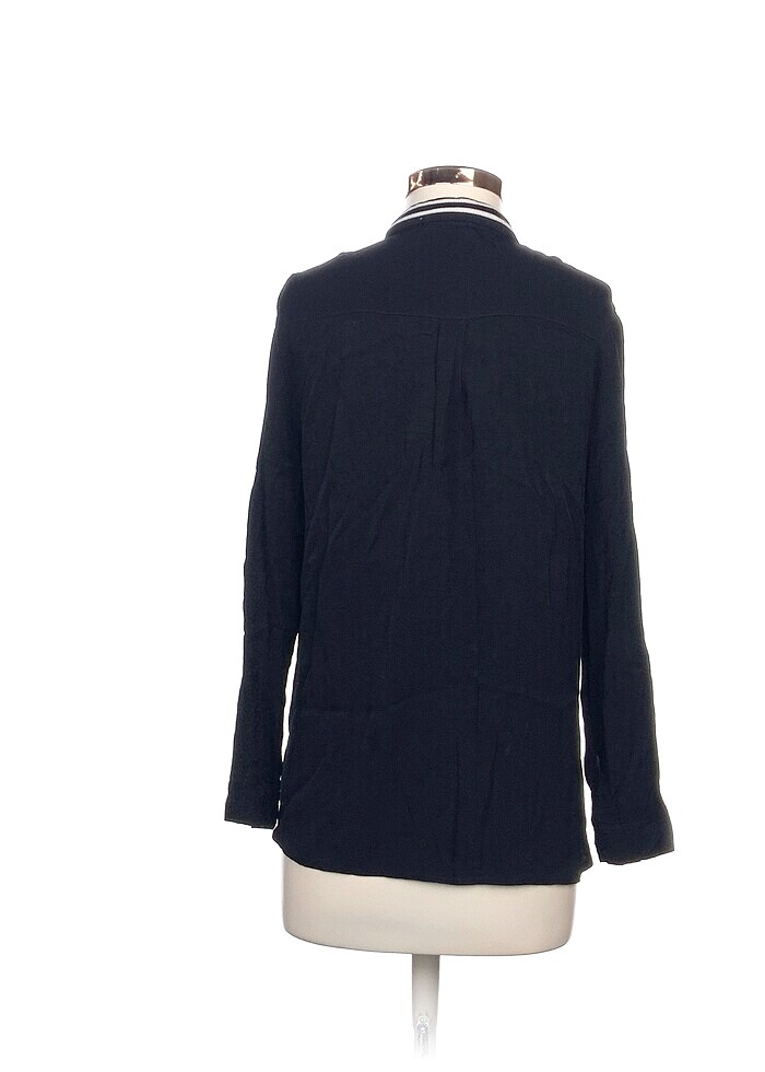 LC Waikiki Bluz %70 İndirimli. - Görsel 3