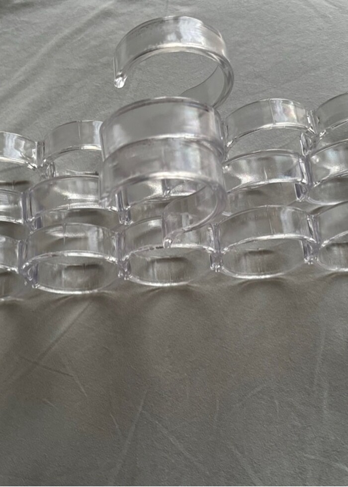 Şeffaf Aksesuar Askısı Şal Atkı Elbise - Görsel 3