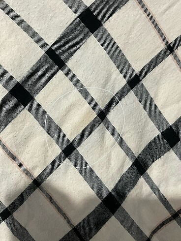 Bershka Kısa Kollu Desenli Tişört - Görsel 3