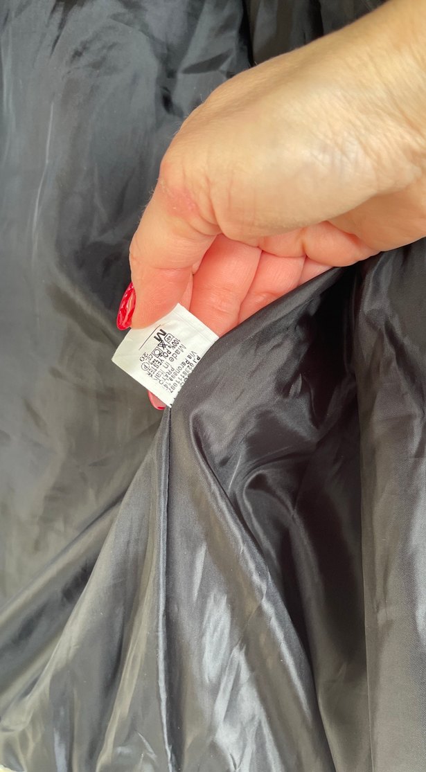 Kürk Detaylı Kısa Kapüşonlu Kadın Kışlık Mont - Görsel 4