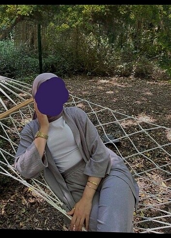 Diğer kadin gri takim