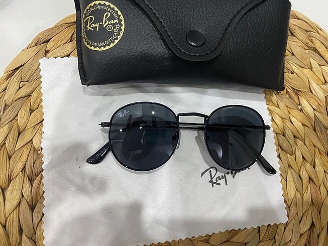 Rayban güneş gözlüğü