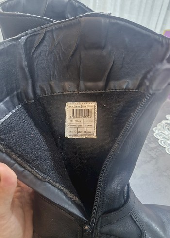 Kemer Detaylı Siyah Deri Biker Bot - Görsel 5