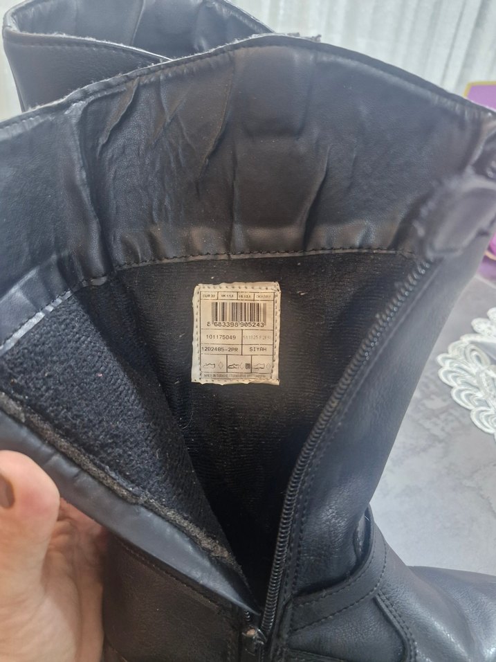 Kemer Detaylı Siyah Deri Biker Bot - Görsel 5