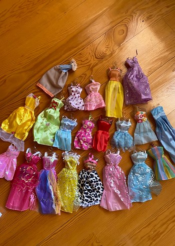 Barbie oyuncak bebek ve elbiseleri - Görsel 6