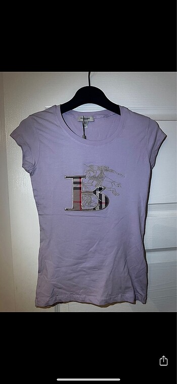 Burberry lila tshirt