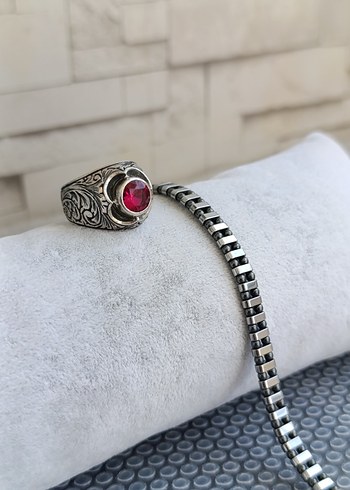 Yakut Taşlı Gümüş Yüzük ve Hematit Bilek - Görsel 3