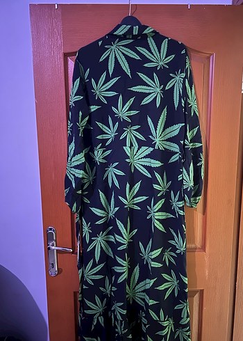 Uzun Kollu Düğmeli Batik Desenli Gömlek - Görsel 2