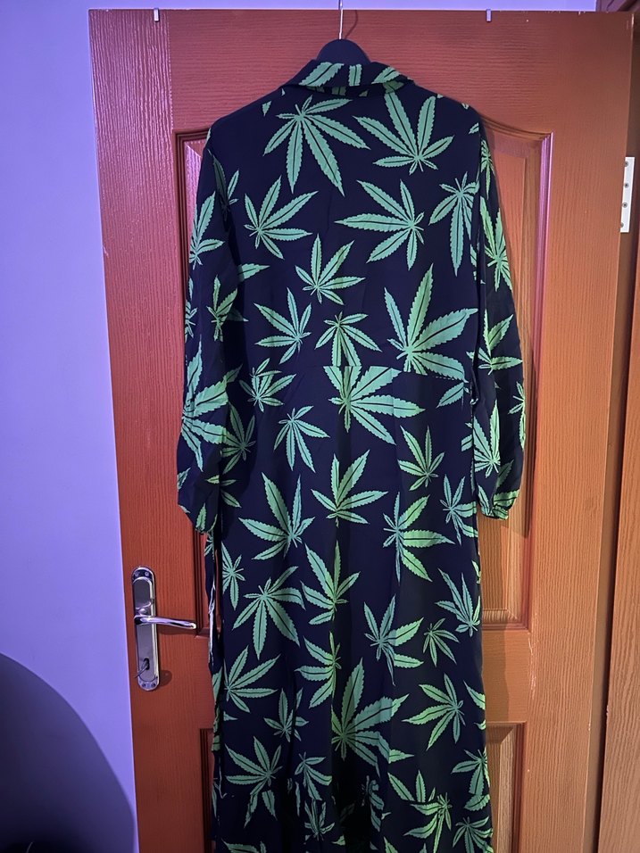 Uzun Kollu Düğmeli Batik Desenli Gömlek - Görsel 2