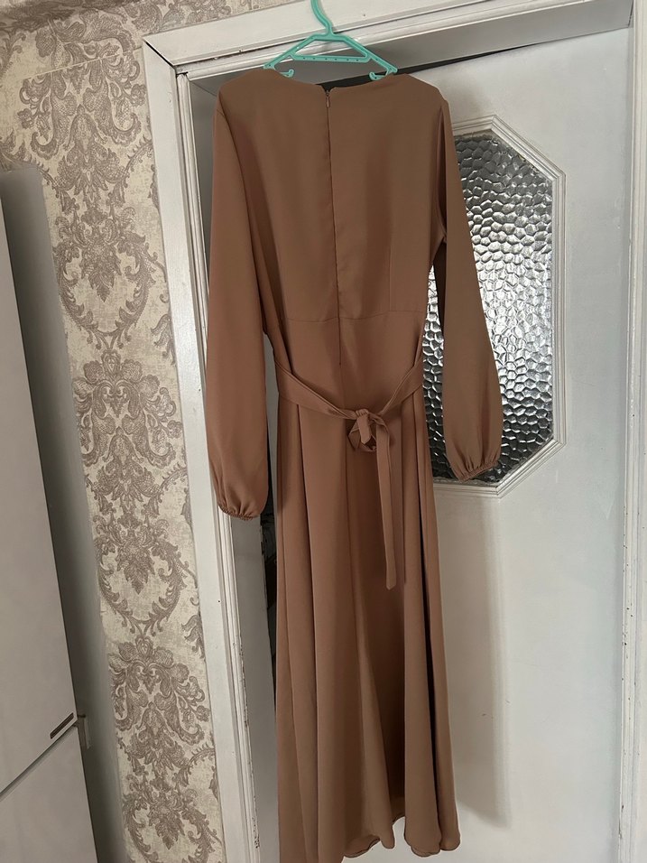 Tesettür Uzun Elbise - Görsel 3