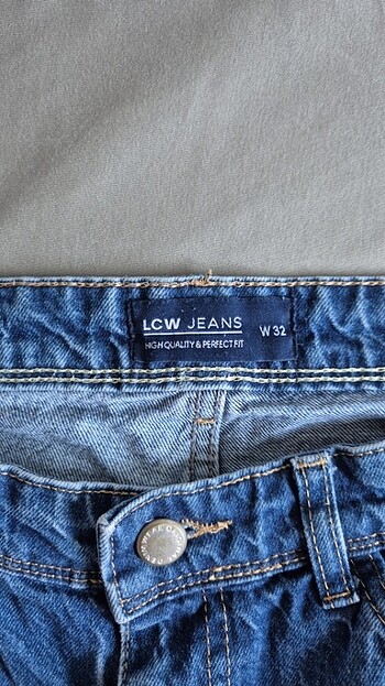 32 Beden Jean