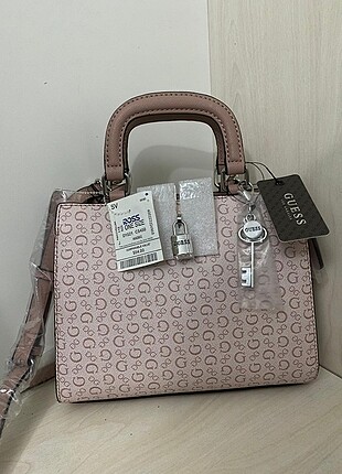 Guess çapraz yada kol çantası 