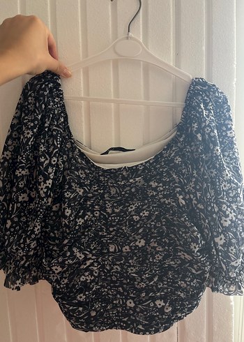 Zara kısa kol bluz crop