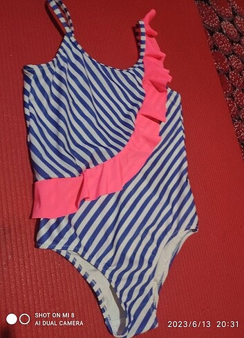 10 Yaş Beden Lc Waikiki 10 yaş kız çocuk mayo ????