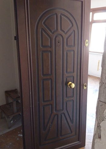 Koyu Kahverengi Dekoratif Kapı - Görsel 3