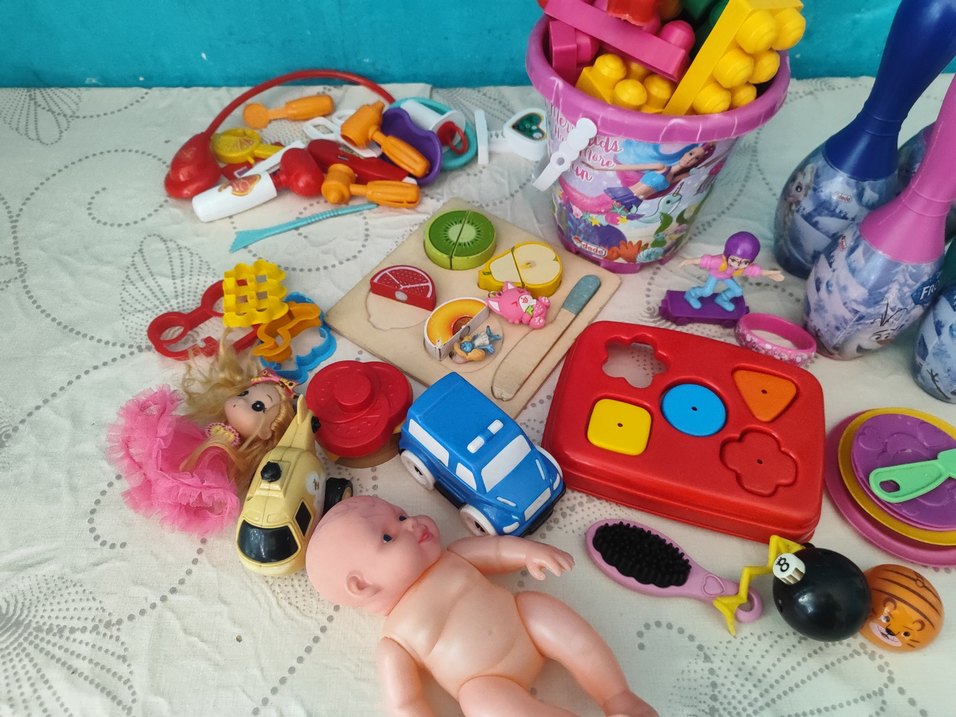 Renkli Eğitici ve Eğlenceli Oyuncak Seti - Görsel 2