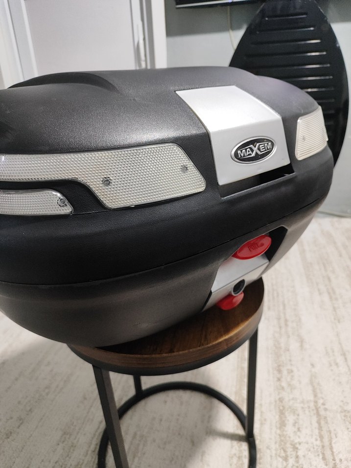 Siyah ve Gri Motosiklet Bagaj çantası - Görsel 2