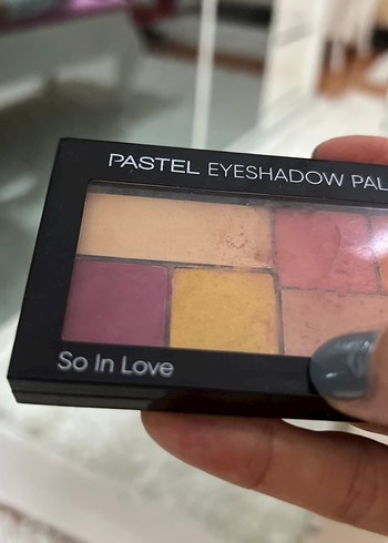 Beden Renk Pastel Göz Farı Paleti So In Love