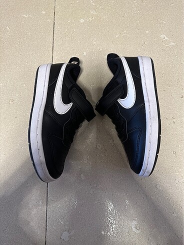 30 Beden Nike spor ayakkabı