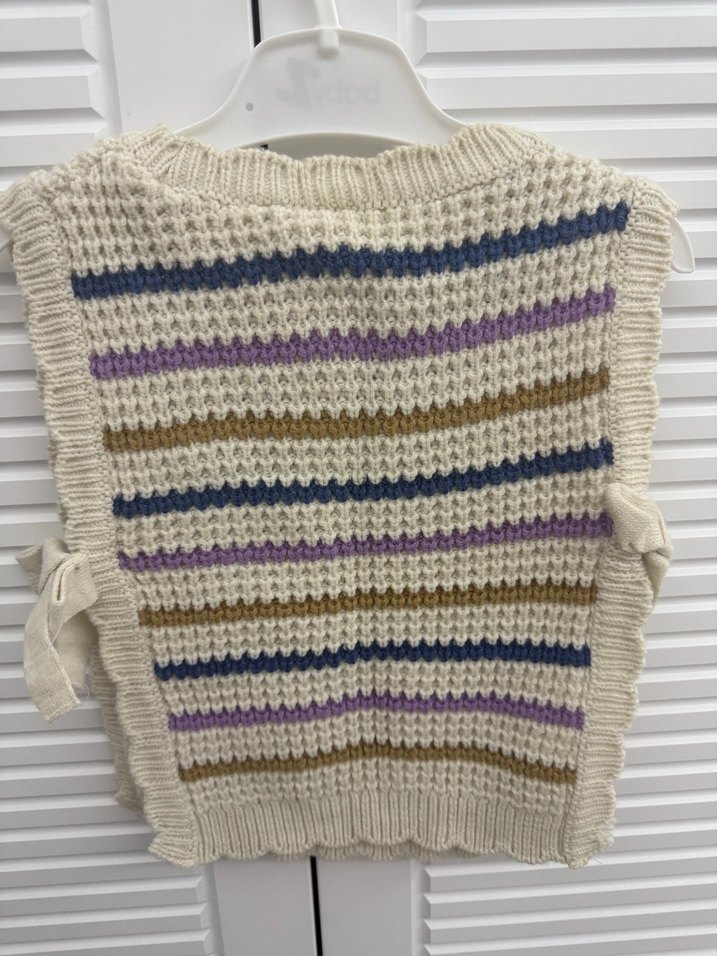 Çizgili Örgü Kolsuz Mini Çocuk Süveter - Görsel 3