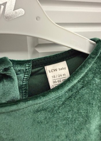 Koyu Yeşil Kız Çocuk Fırfırlı Kadife Elbise - Görsel 2