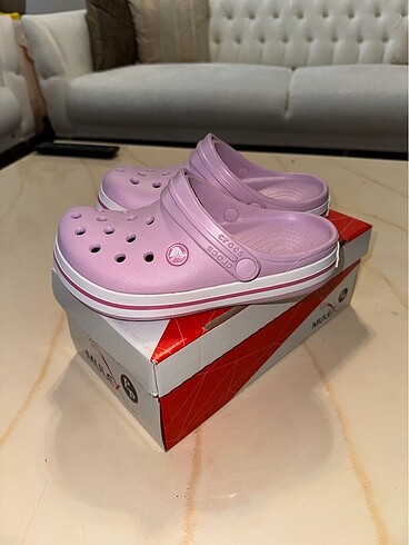 32 Beden Orjinal crocs sıfır
