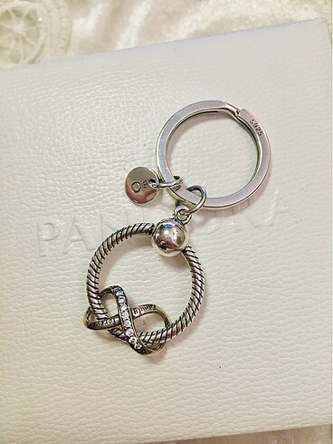 Charm Takılabilir Anahtarlık