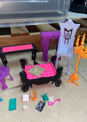 Monster high acayip malikane (ev) - Görsel 3