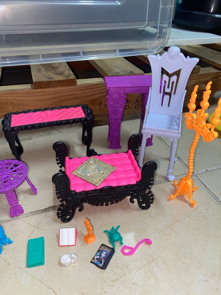 Monster high acayip malikane (ev) - Görsel 3