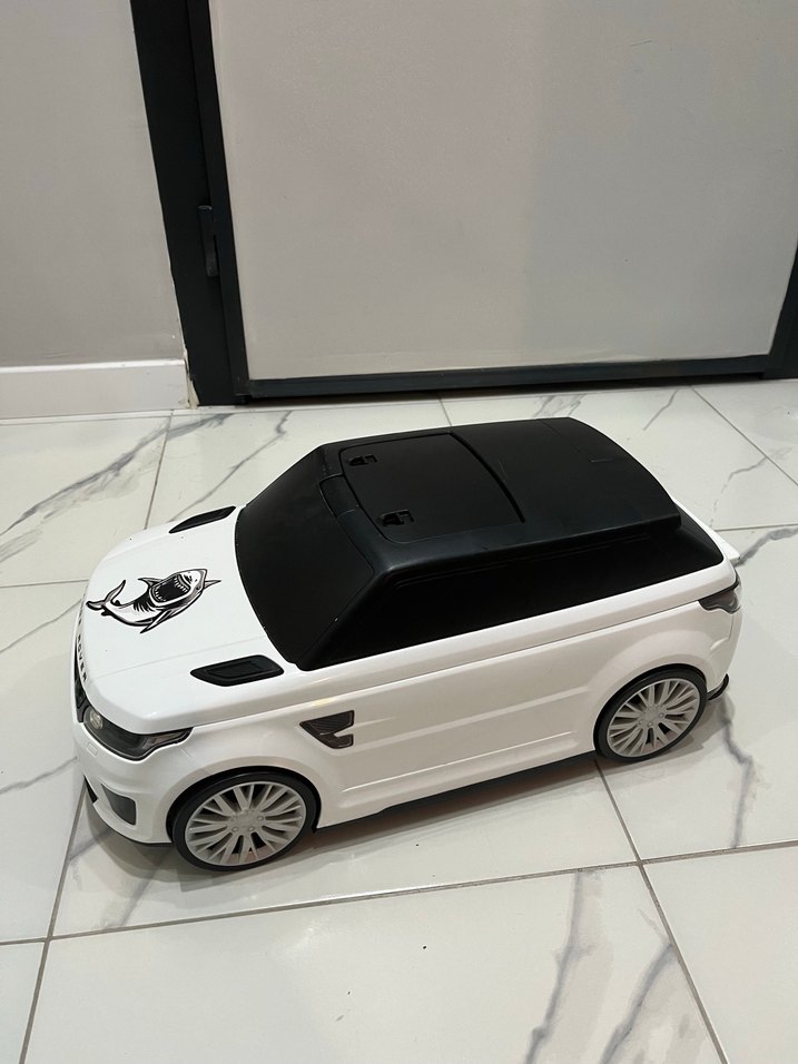 Beyaz Oyuncak Araba Çocuk Valizi - Görsel 5