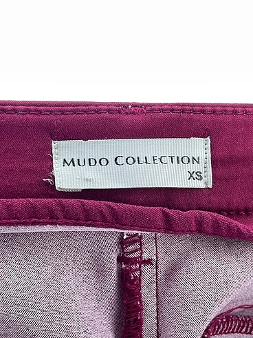 xs Beden bordo Renk PreLoved Kumaş Pantolon %70 İndirimli.
