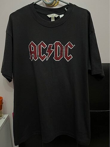 H&M AC/DC Tişört