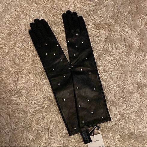 Zara Parlak taşlı deri eldiven