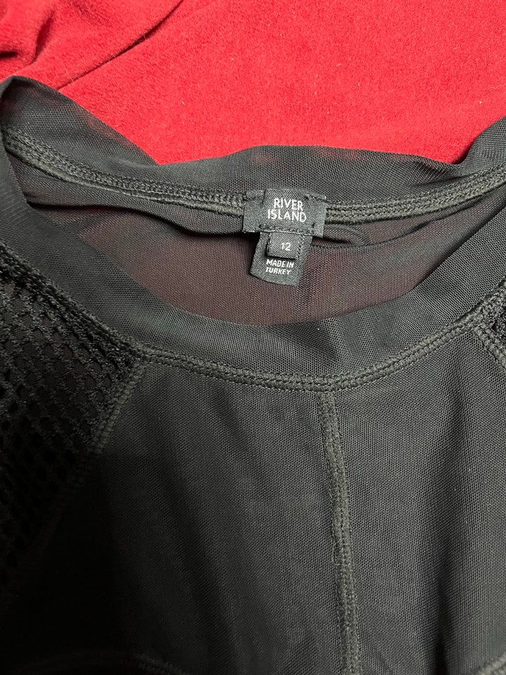 Siyah crop - Görsel 2