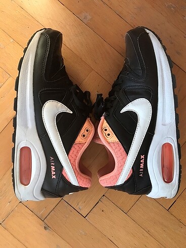Nike Spor Ayakkabı