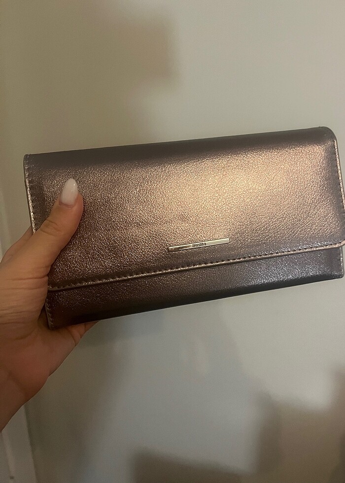 Bershka kullanılmamış cüzdan - Görsel 2