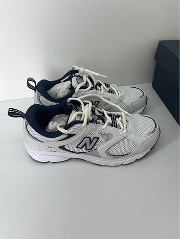 37 Beden new balance ayakkabı