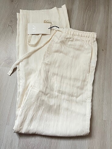 Zara Pantolon