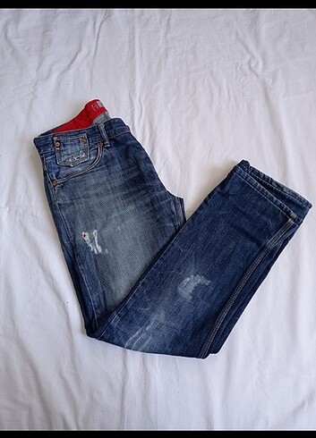 Levi's 506 slim jean