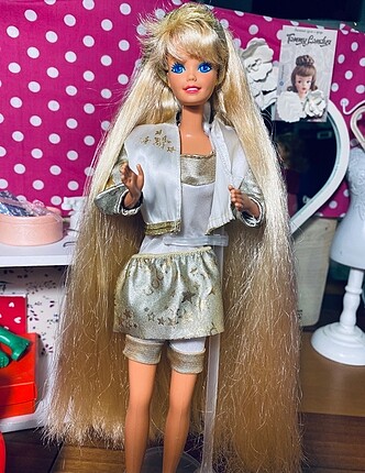 Hollywood hair barbie 1992