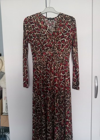 Bordo Yılan Desenli Uzun Kollu Uzun Elbise - Görsel 2