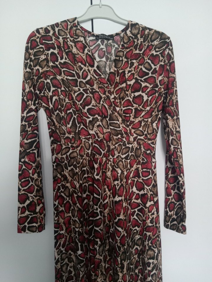 Bordo Yılan Desenli Uzun Kollu Uzun Elbise - Görsel 3