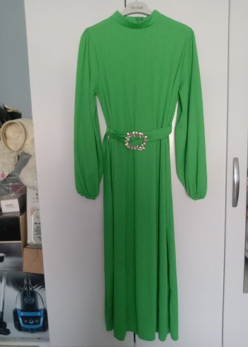 Diger Yeşil Pilili Uzun Kadın Elbise - Görsel 4