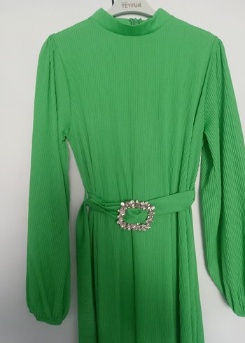 Diger Yeşil Pilili Uzun Kadın Elbise - Görsel 2