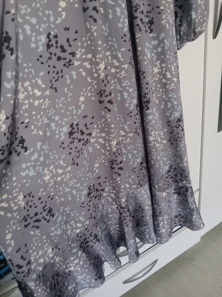 Gri Bağlama Desenli Salaş Hamile Bluzu - Görsel 4