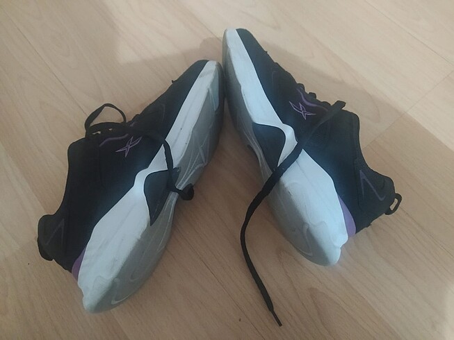 Kinetix Siyah spor ayakkabı