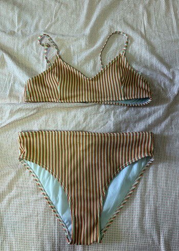 Çok Renkli İnce Askılı Bikini Takımı