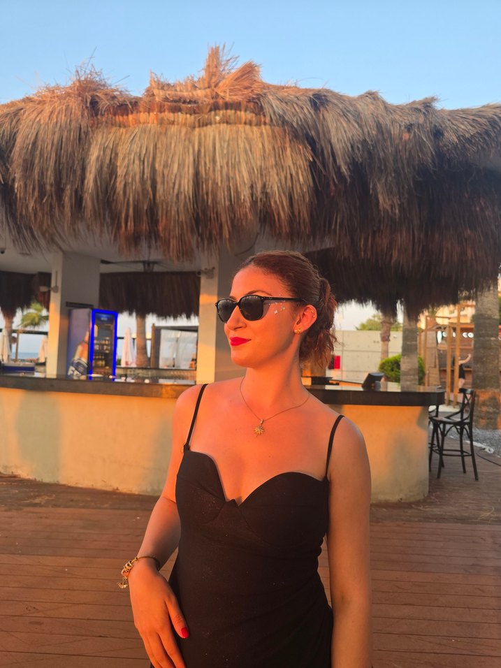 siyah elbise - Görsel 3