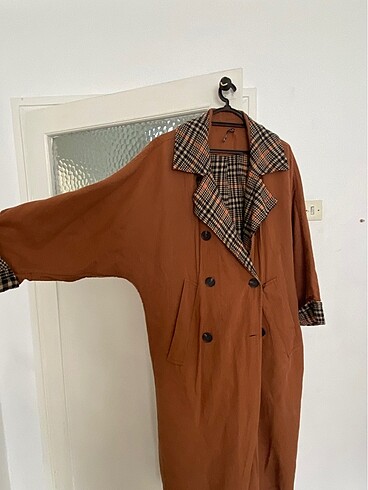 Kiremit Rengi Kalın Trençkot Oversize - Görsel 4